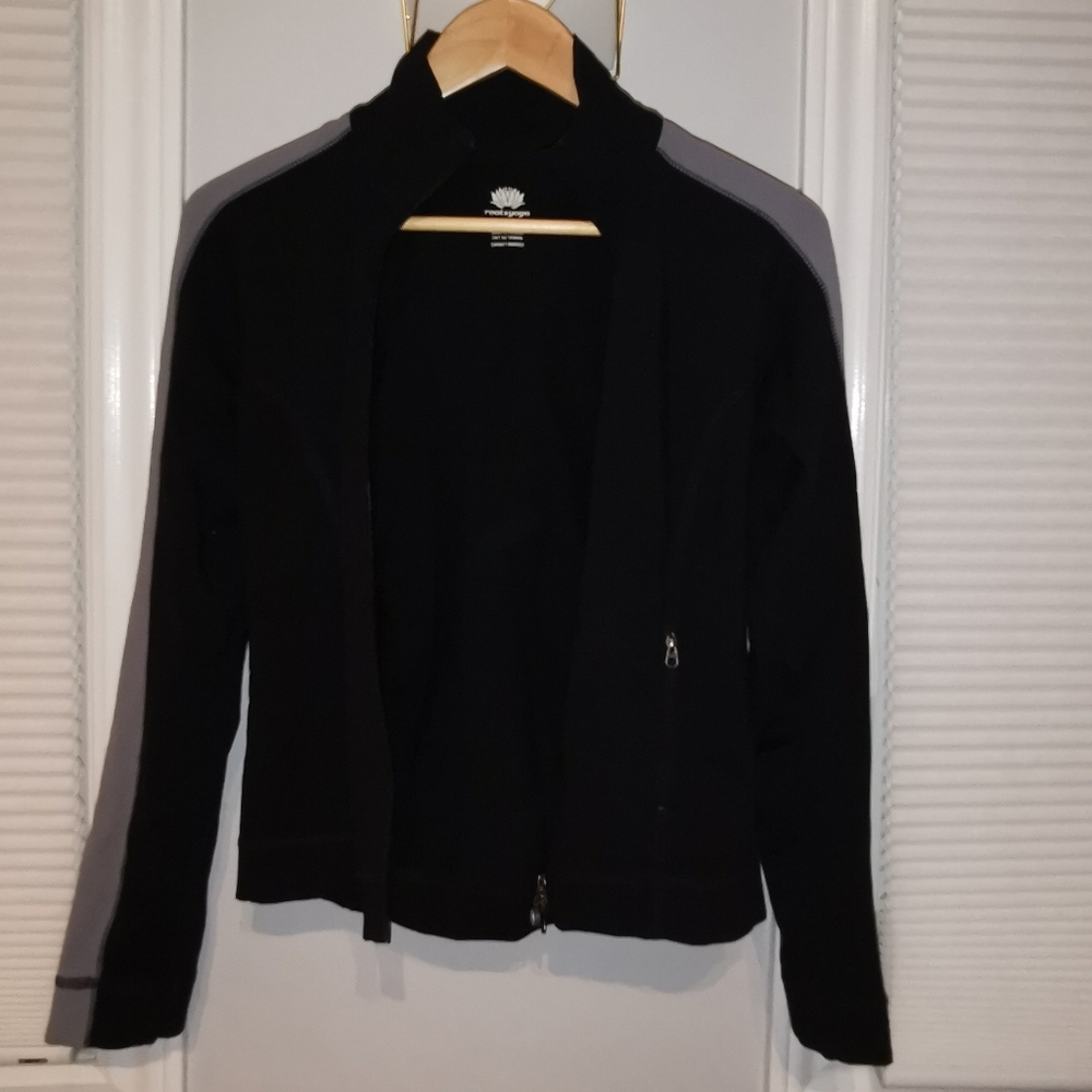 Roots Yoga Jacket - Picture 5 of 9